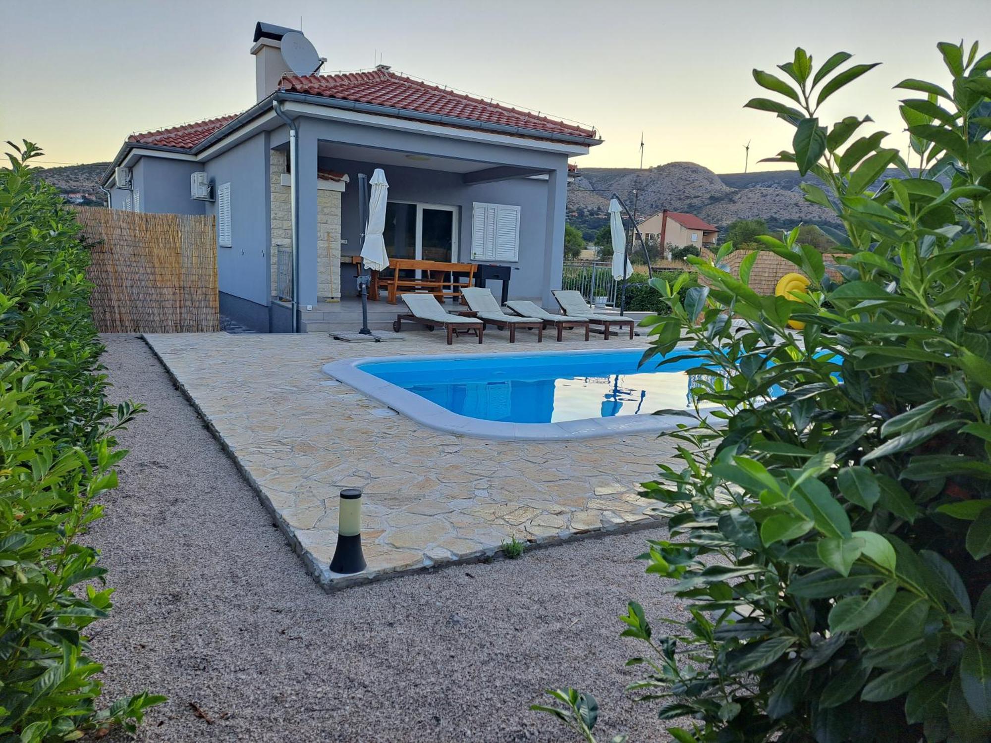 Modern Guest House Rak With Beautiful Pool Sibenik Exterior photo