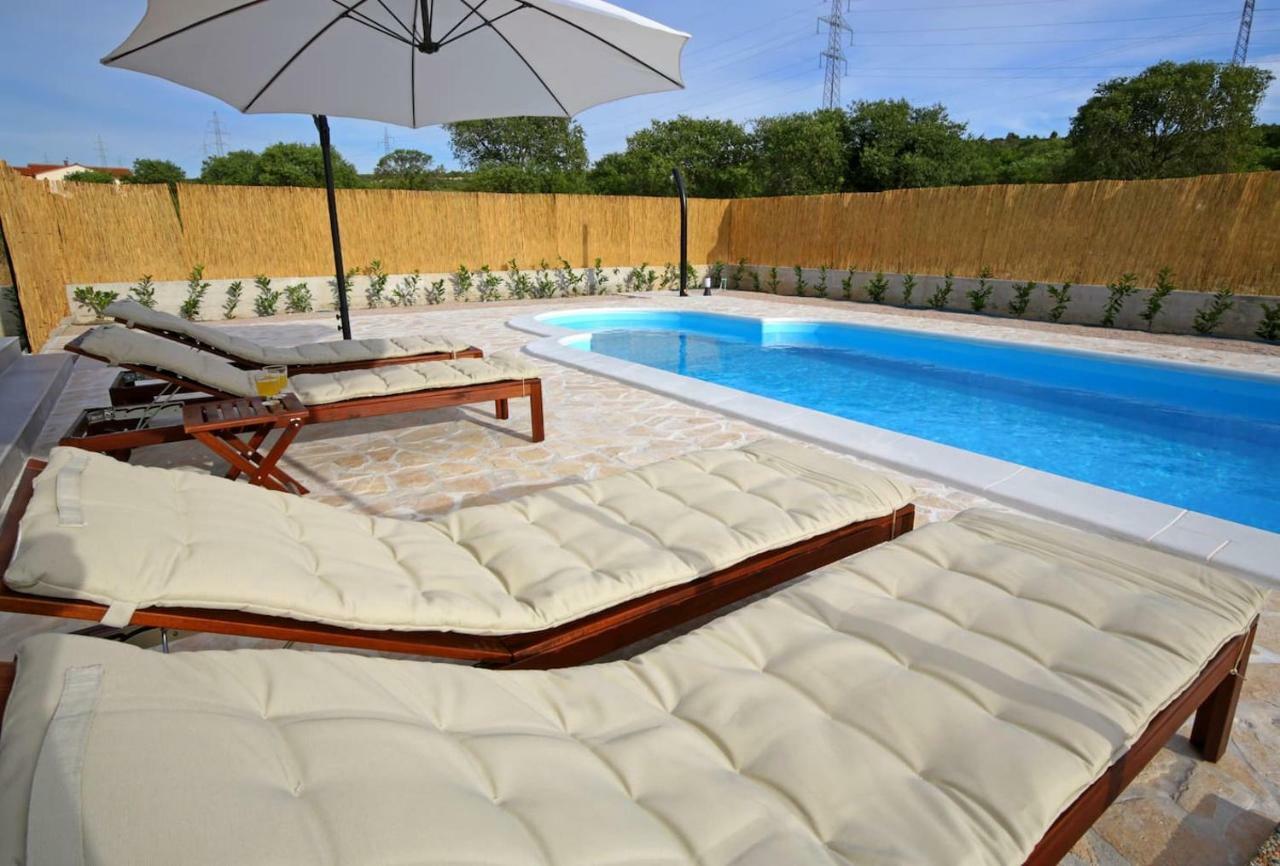 Modern Guest House Rak With Beautiful Pool Sibenik Exterior photo